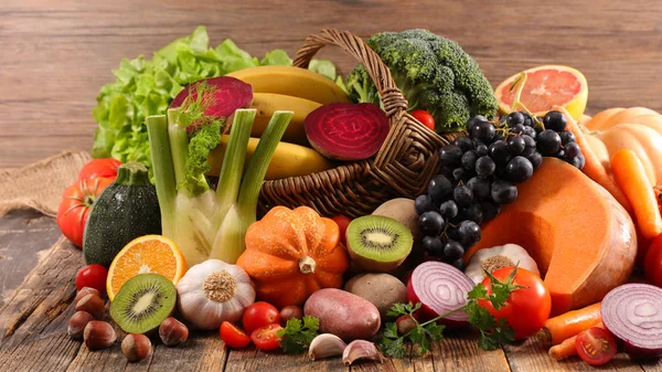 Diferentes Frutas Verduras Frescas Vista Cerca —  Fotos de Stock