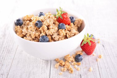 Müsli ile sağlıklı bir kahvaltı.