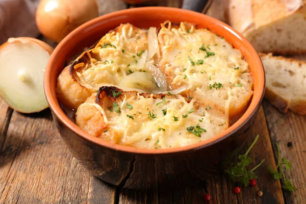 Zuppa Cipolle Con Pane Formaggio — Foto Stock