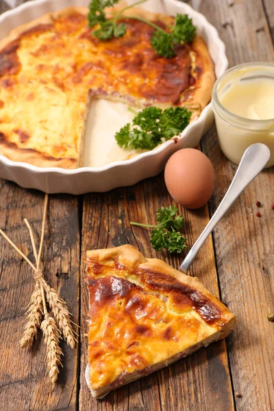 Appetizing Homemade French Quiche — Stock Photo, Image