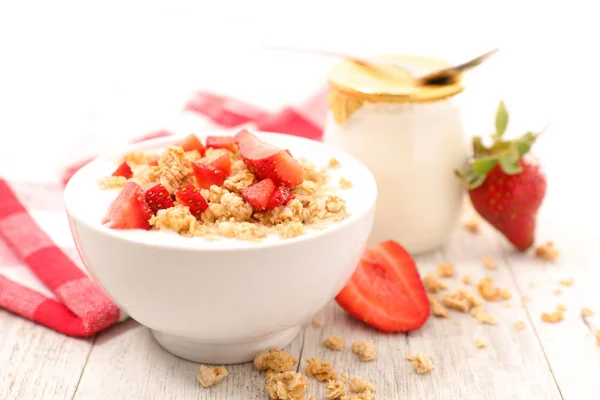 Bowl Cereal Yogurt Strawberry — Stock Photo, Image