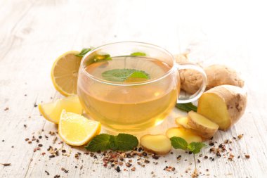 zencefil ve limon ile çay ile var