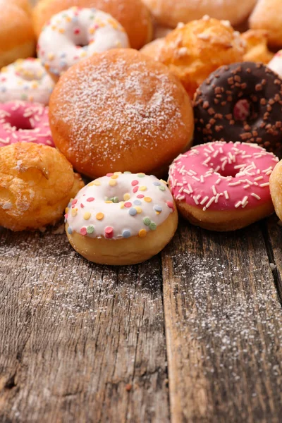 Válogatott Donuts Sütemények — Stock Fotó