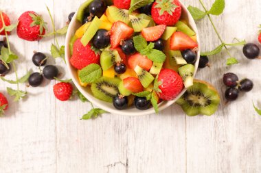 lezzetli taze meyve salatası kase, Görünümü Kapat 