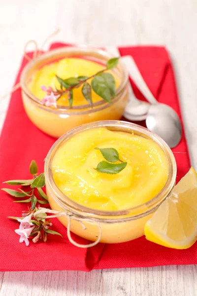 Lemon Curd Miski Zbliżenie — Zdjęcie stockowe