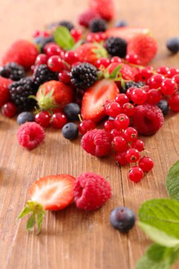 çeşitli berry meyve yakın çekim yukarı