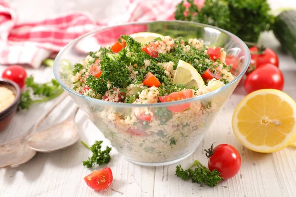 Tabbouleh Saláta Zöldség Zár Megjelöl Szemcsésedik — Stock Fotó