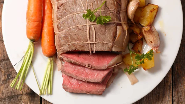 Carne Assada Com Legumes Filé Carne Fatias — Fotografia de Stock