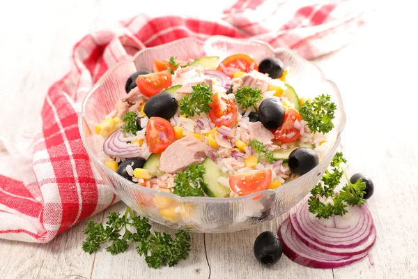 Rice Salad Tuna Olive Cucumbert Tomato — Stock Photo, Image