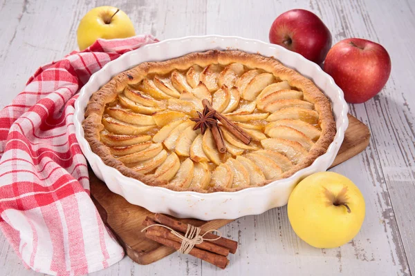 Torta Maçã Especiarias Tiro Estúdio — Fotografia de Stock