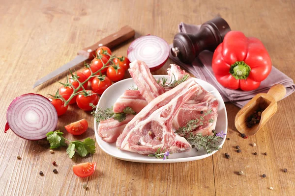 Raw Lamb Chop Rosemary Wood Background — Stock Photo, Image