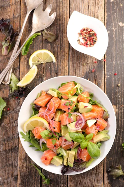 Salade Met Zalmfilet Avocado Sla — Stockfoto