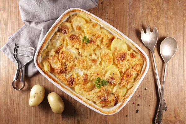 Dauphinois Gratinados Batata Assada Com Creme Queijo — Fotografia de Stock