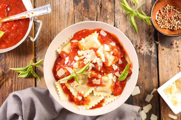 Ravioli Tomato Sauce Parmesan Wood Table Background — Stock Photo, Image