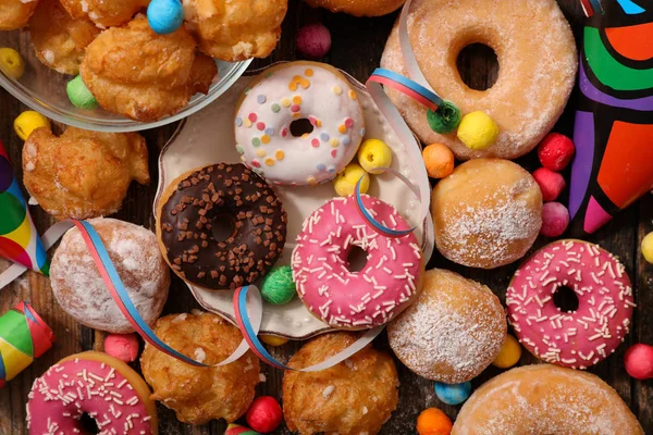 Sortido Donut Bolo Pastelaria Para Carnaval Mardi Gras — Fotografia de Stock