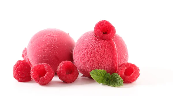 Crème Glacée Framboise Isolées Sur Fond Blanc — Photo