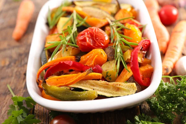 Pomodoro Arrosto Forno Peperone Zucchine Panais — Foto Stock