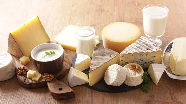 Produkty Mleczarskie Ser Jogurt Śmietana Śmietana Masło — Zdjęcie stockowe