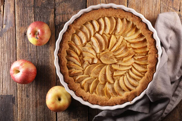 Zelfgemaakte Appeltaart Houten Achtergrond — Stockfoto