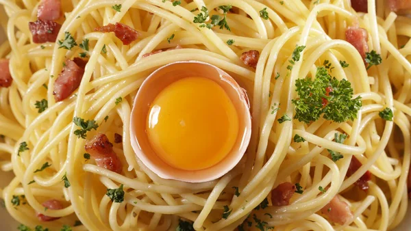 Carbonara Spaghetti Egg Bacon Cheese — Stock Photo, Image