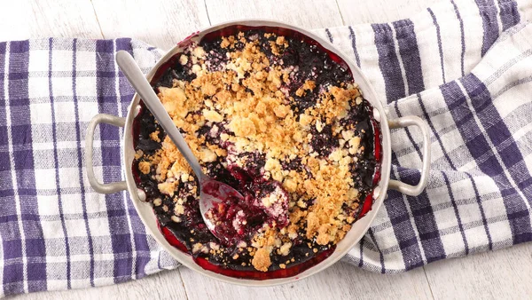 Delicious Homemade Blueberry Crumble — Stock Photo, Image