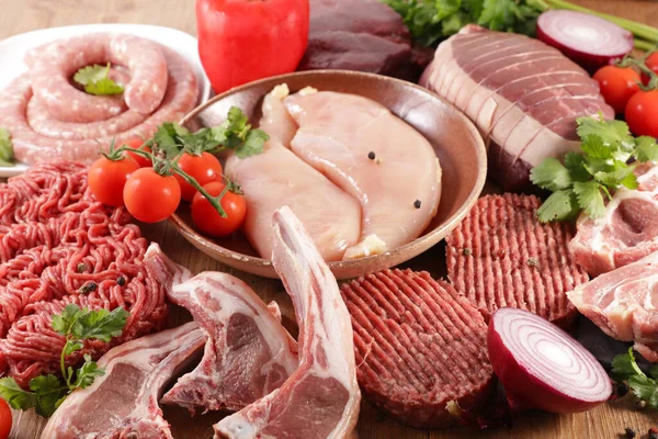 Asortate Din Carne Crudăpui Carne Vită Cârnați Miel — Fotografie, imagine de stoc