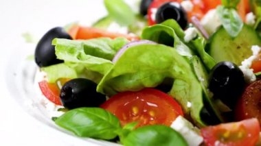 Vitaminli taze salata.