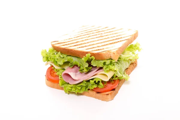 ハムとレタスとトマトを白を基調としたサンドイッチトースト — ストック写真