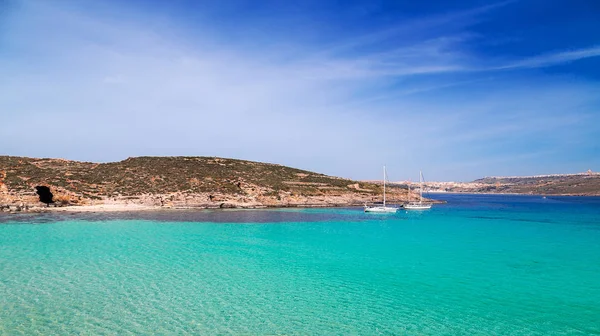 De blauwe lagune op het eiland Comino, Malta Gozo — Stockfoto