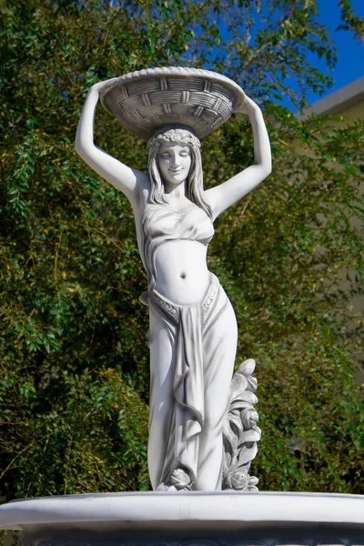 White woman statue — Stock Photo, Image