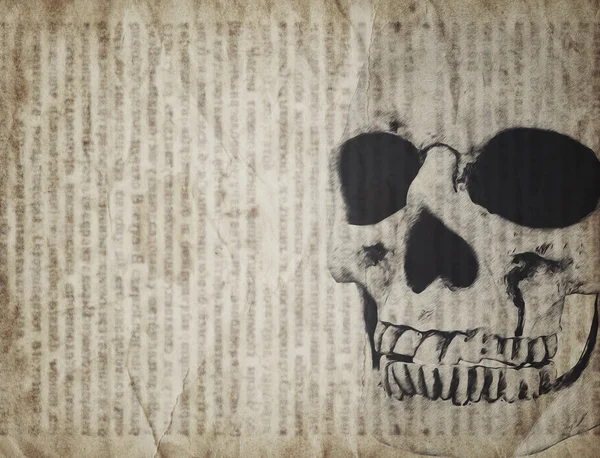 Halloween background with skull on old vintage newspaper — Stock Photo, Image