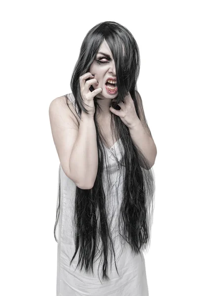Mística Halloween fantasma irritado gritando mulher — Fotografia de Stock