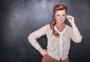 Sıkı öğretmen sana bakmak 