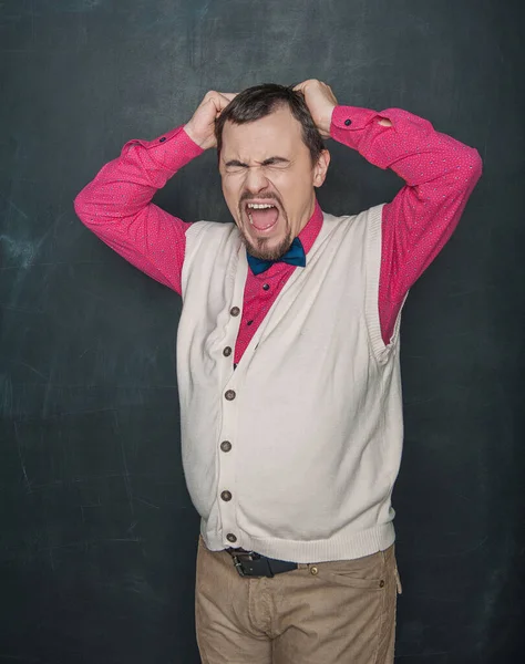 Grappige Dikke Schreeuwen Leraar Zakenman Schoolbord Achtergrond — Stockfoto