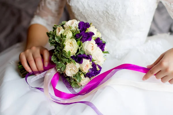 Букет Невесты Платье — стоковое фото