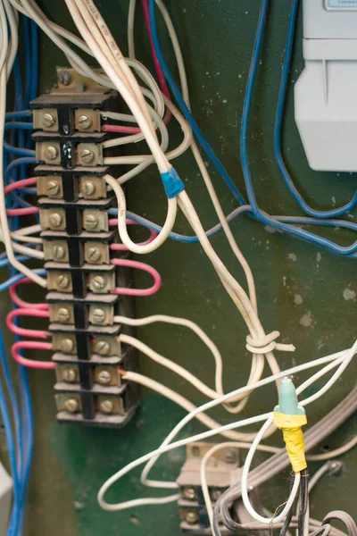 Apartman için elektrik bağlantıları