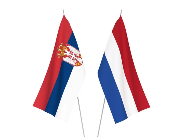 荷兰和塞尔维亚国旗 — 图库照片