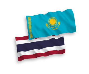 Beyaz arka planda Kazakistan ve Tayland bayrakları