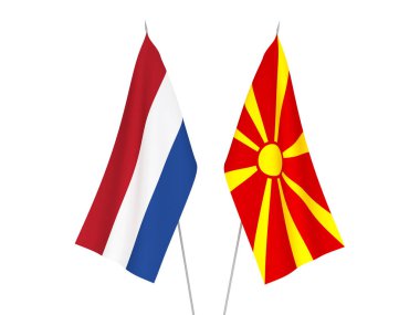 Hollanda ve Kuzey Makedonya bayrakları
