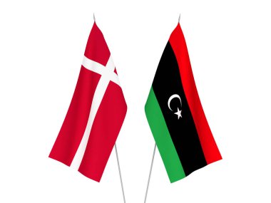 Libya ve Danimarka bayrakları