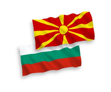 Beyaz arka planda Kuzey Makedonya ve Bulgaristan bayrakları