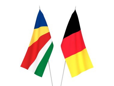 Belçika ve Seyşel bayrakları