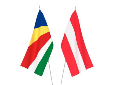 Seyşeller ve Avusturya bayrakları