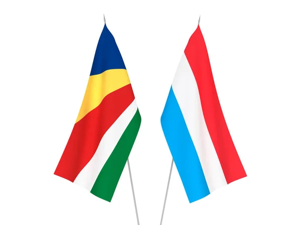 Vlaggen van Luxemburg en de Seychellen — Stockfoto