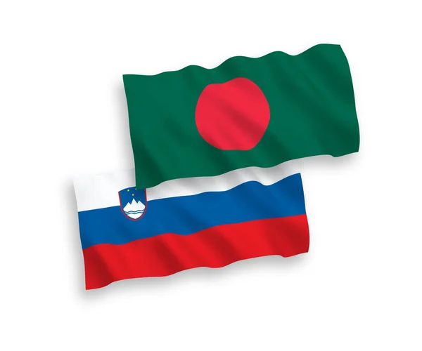 Drapeaux de Slovénie et du Bangladesh sur fond blanc — Image vectorielle