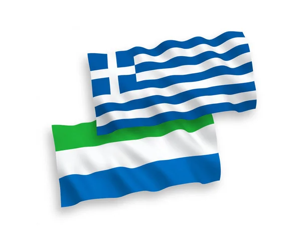 白い背景にギリシャとシエラレオネの旗 — ストックベクタ