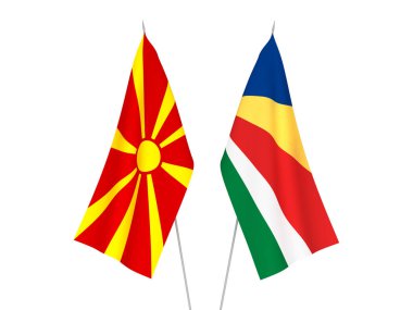 Kuzey Makedonya ve Seyşeller bayrakları