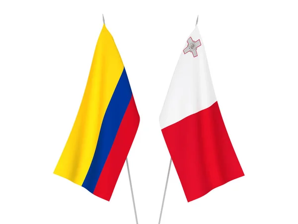 Vlaggen van Colombia en Malta — Stockfoto