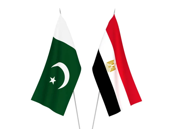 Nationale Stoffen Vlaggen Van Pakistan Egypte Geïsoleerd Witte Achtergrond Weergave — Stockfoto