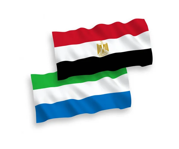Nationell Vektor Tyg Våg Flaggor Egypten Och Sierra Leone Isolerad — Stock vektor